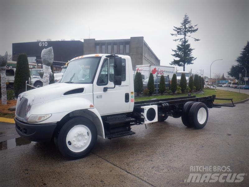 International 4300 Cab & Chassis Trucks