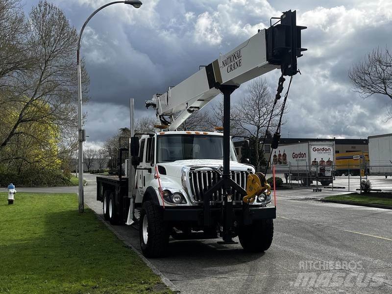 International 7500 Boom / Crane / Bucket Trucks