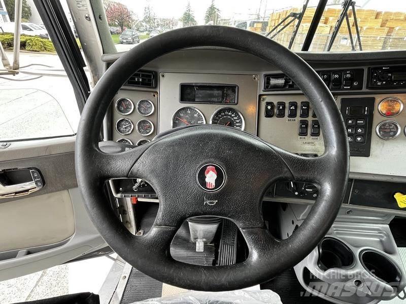 Kenworth T370 Cab & Chassis Trucks
