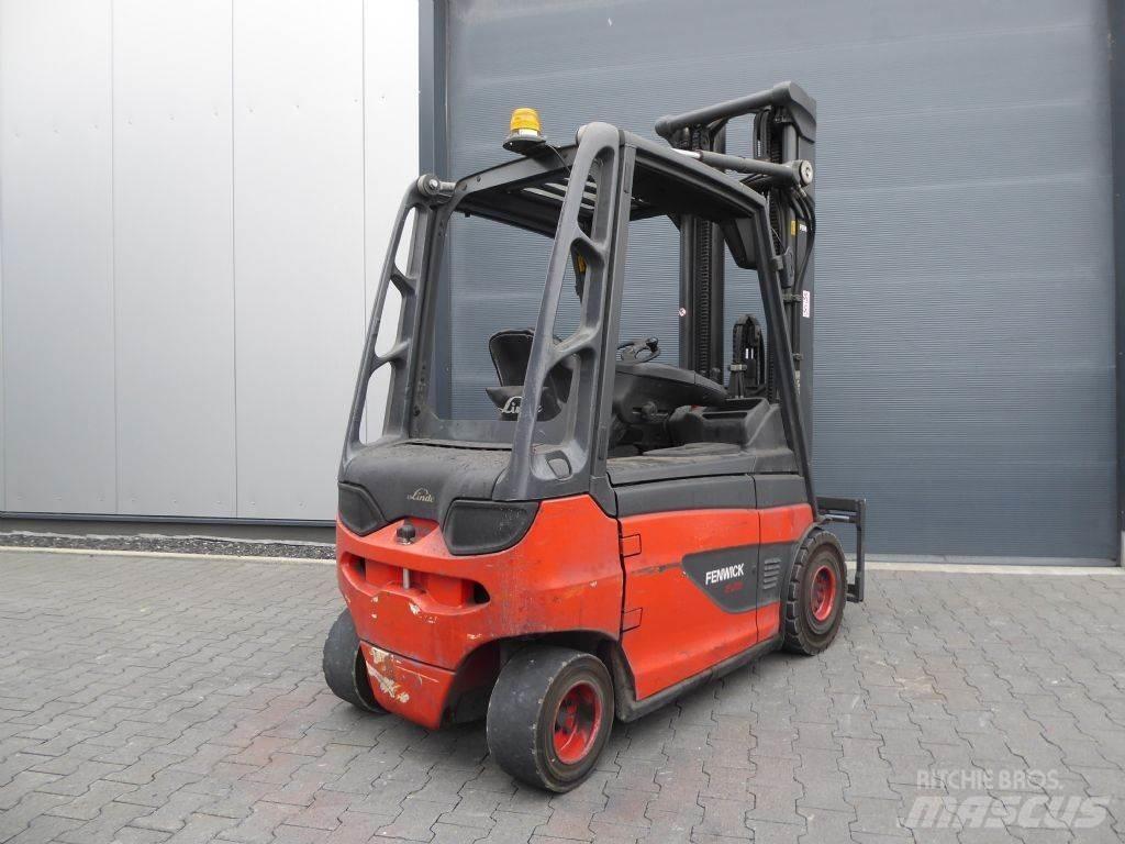 Linde E25-01 Electric Forklifts