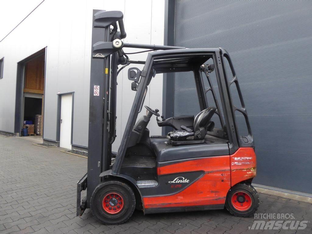 Linde E25-01 Electric Forklifts