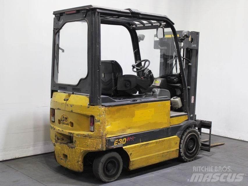 OM E 30 AC Electric Forklifts