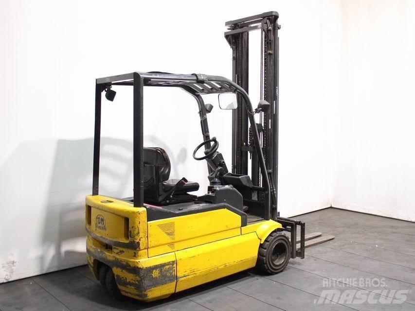 OM XE 20-3 Electric Forklifts