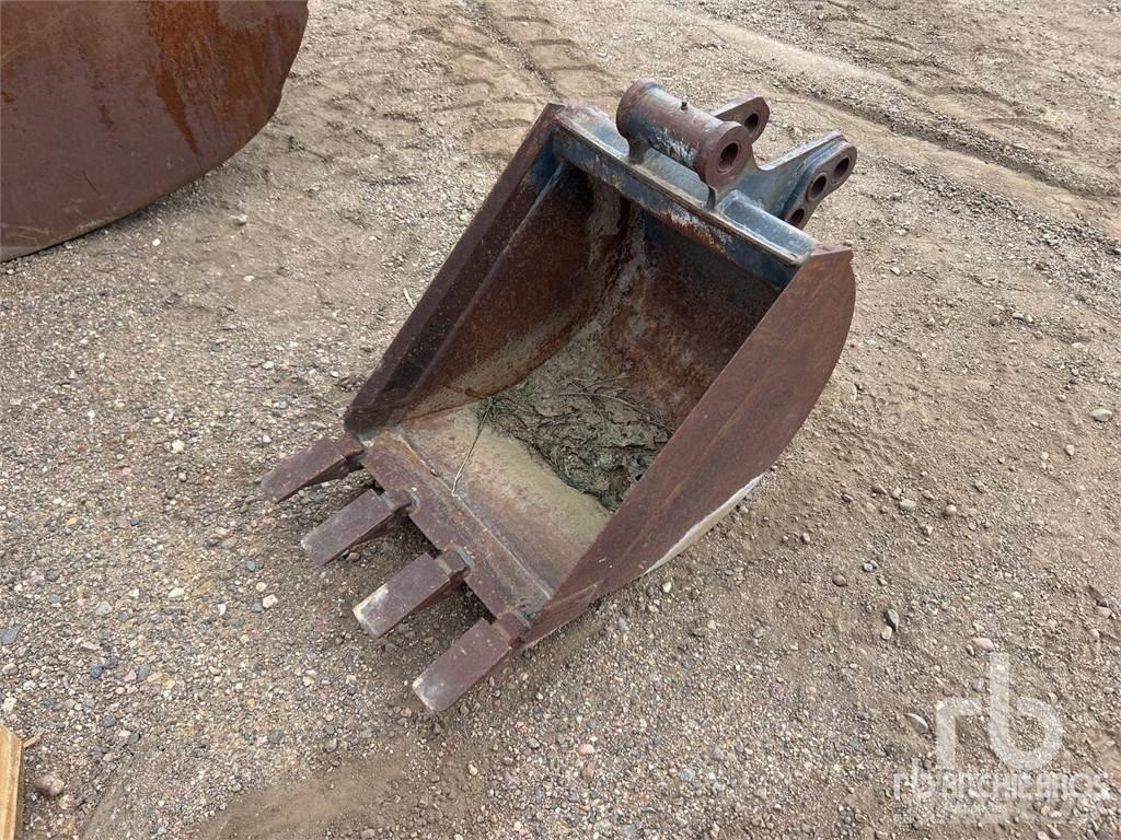  18 in Digging Buckets