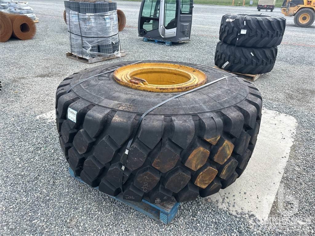  26.5R25 Tires, wheels and rims