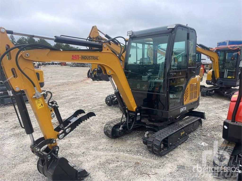 AGT QNT30 Mini Excavators <7t (Mini Diggers)
