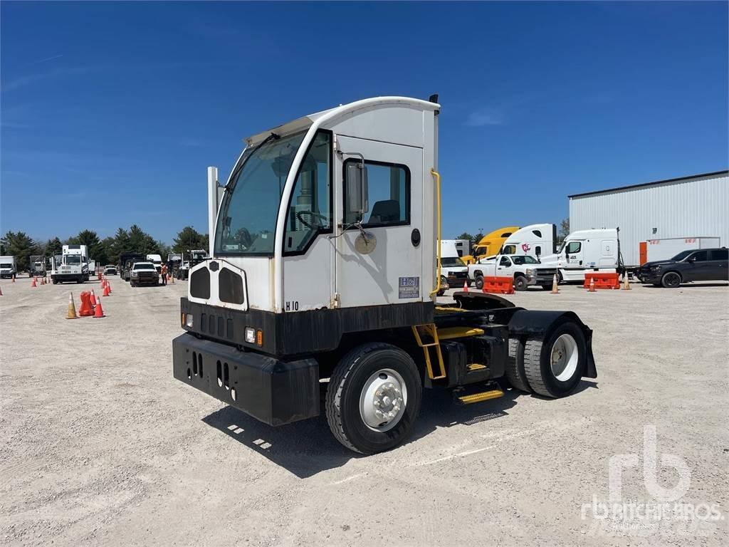 Autocar 4x2 Conventional Trucks / Tractor Trucks