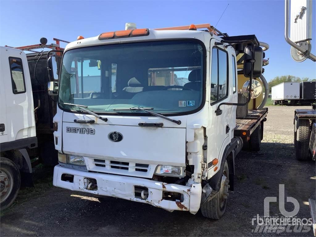 Bering MD26M Work Trucks / Municipal