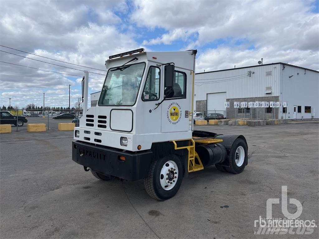 Capacity TJ7000 Conventional Trucks / Tractor Trucks