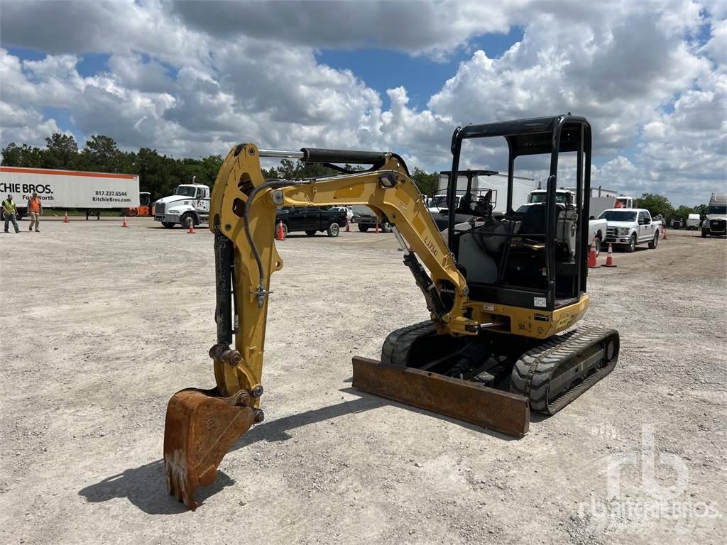 CAT 302.7DCR Mini Excavators <7t (Mini Diggers)