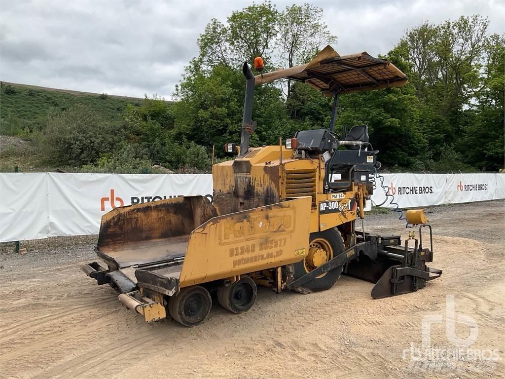 CAT AP300D Asphalt pavers