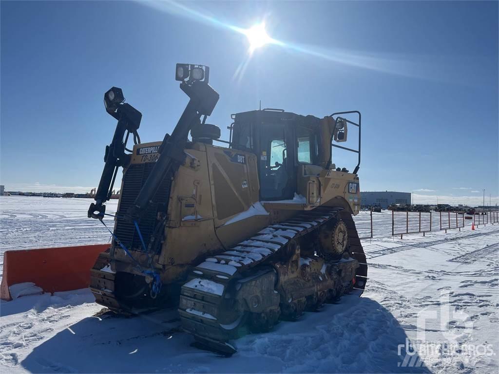 CAT D8T Crawler dozers