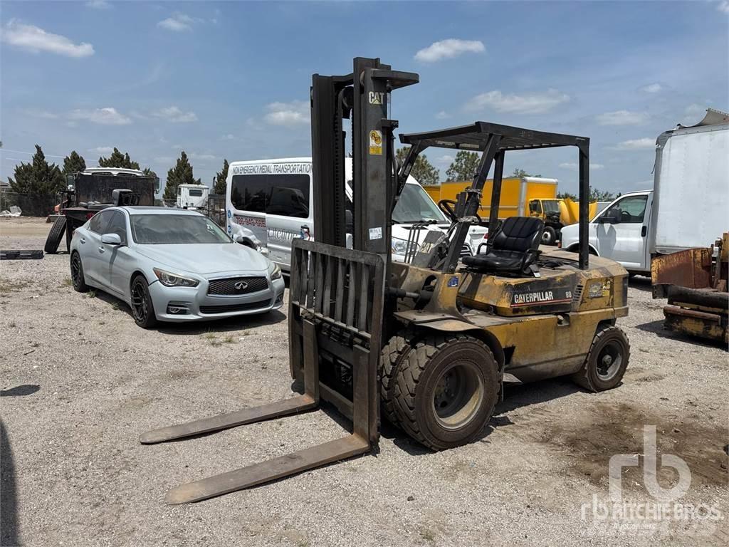 CAT DP40 Diesel Forklifts