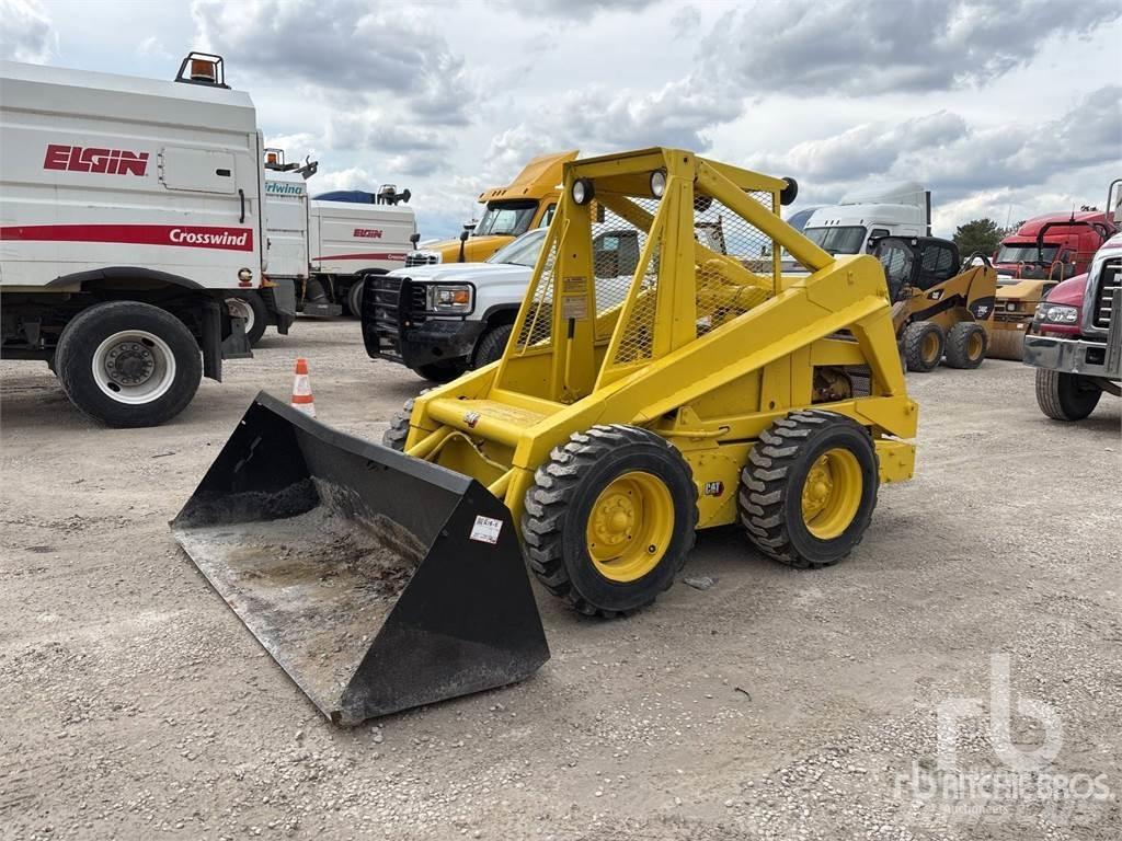 CAT L35 Skid Steer Loaders