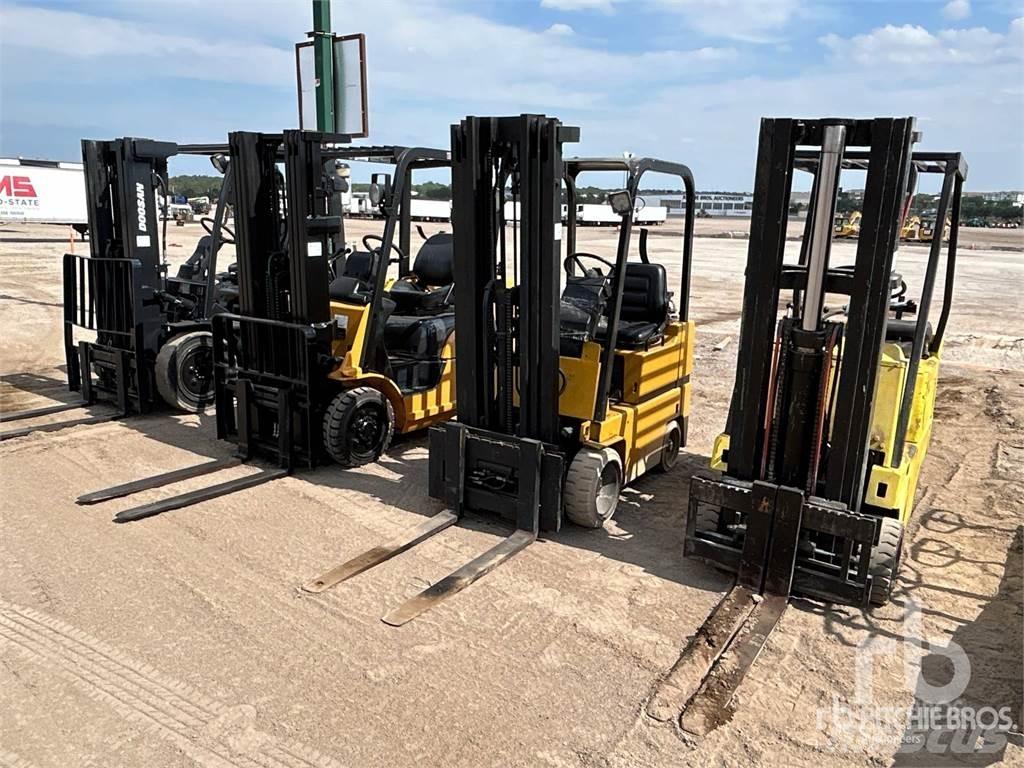 CAT T30D Diesel Forklifts
