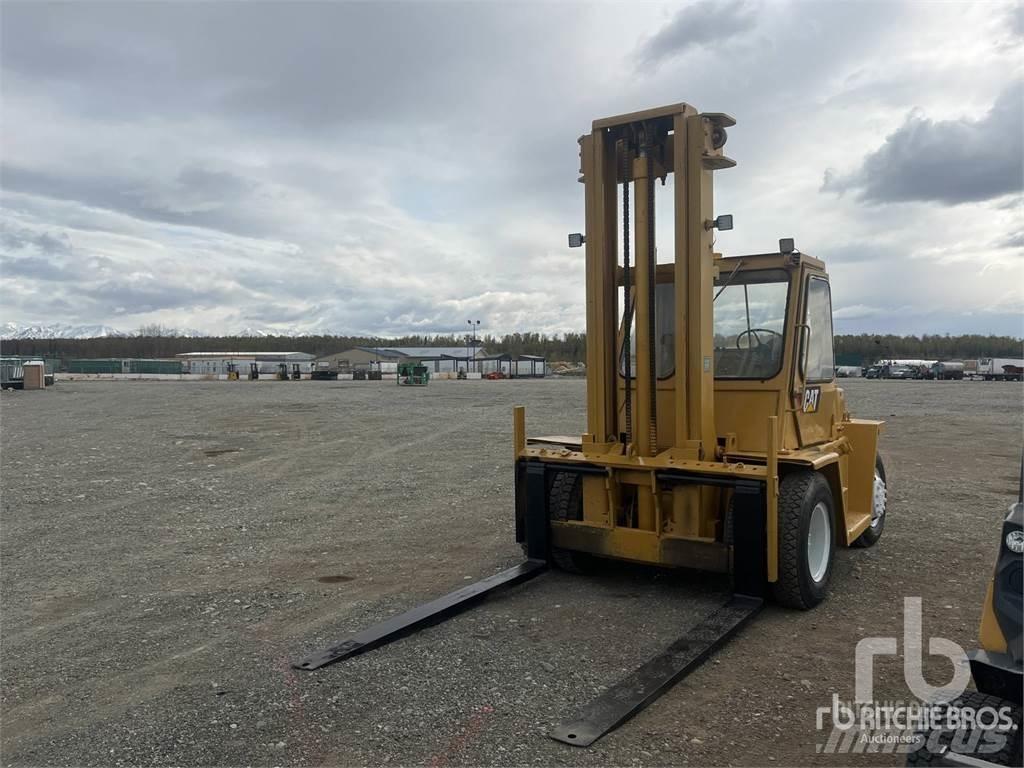 CAT V-180 Diesel Forklifts