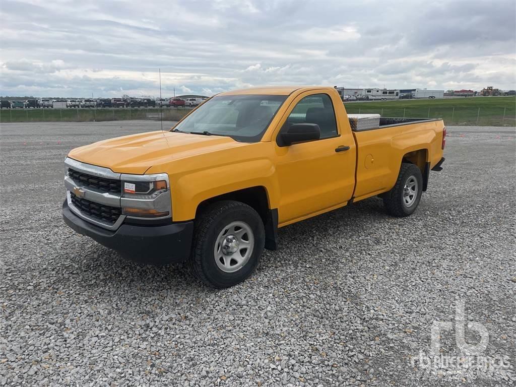 Chevrolet 1500 Pickup Trucks