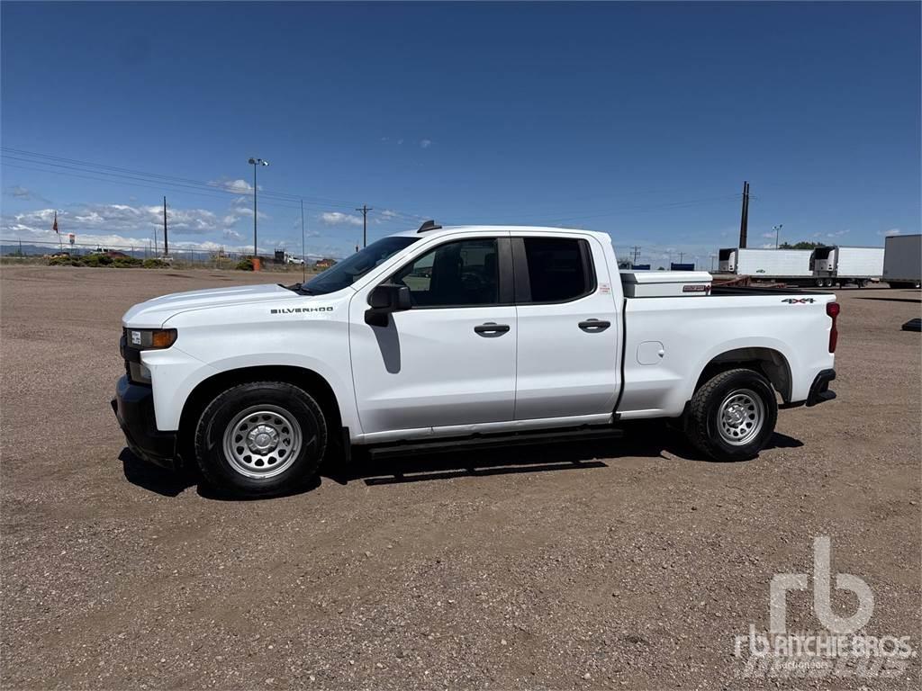 Chevrolet 1500 Pickup Trucks
