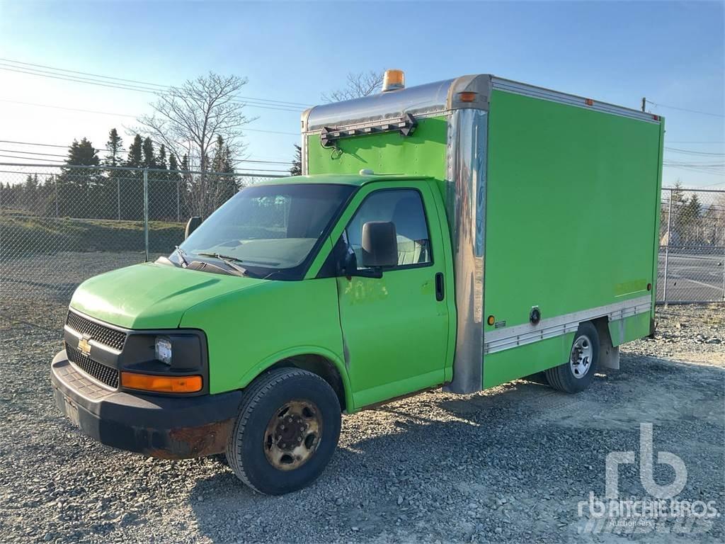 Chevrolet 3500 Panel vans