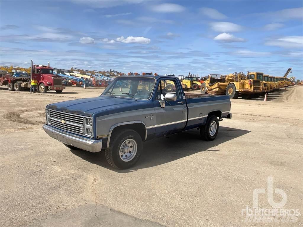 Chevrolet C10 Pickup Trucks