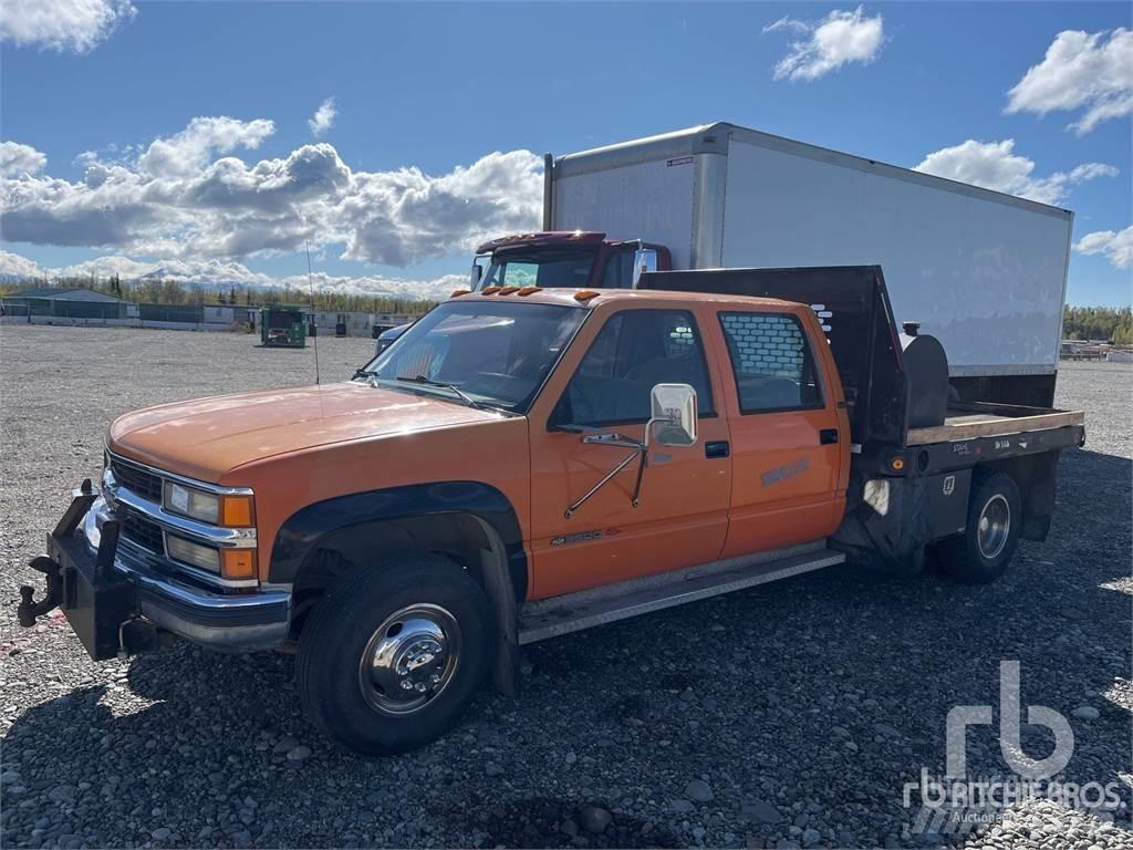 Chevrolet K3500 Flatbed Trucks