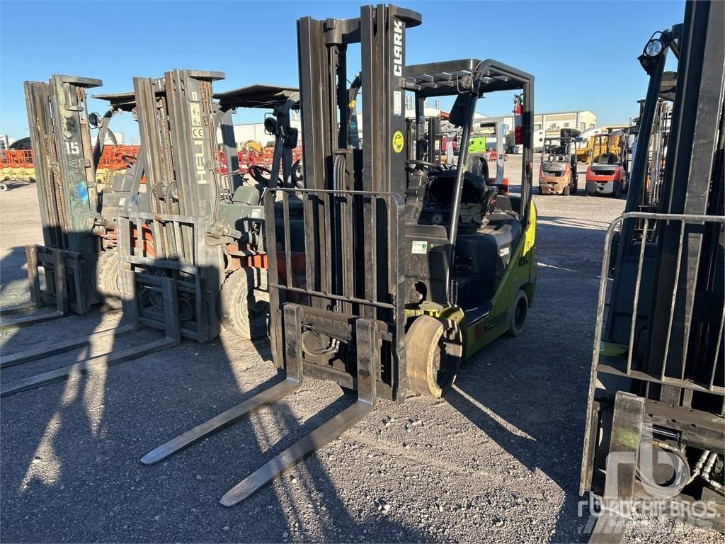 Clark 4500 lb Diesel Forklifts