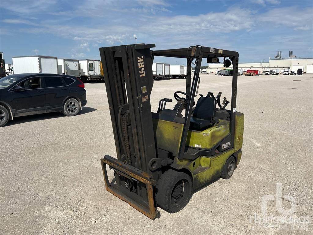 Clark CGC30 Diesel Forklifts