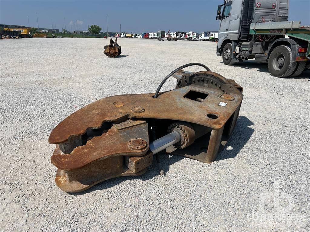 CMI FR25 Cutters
