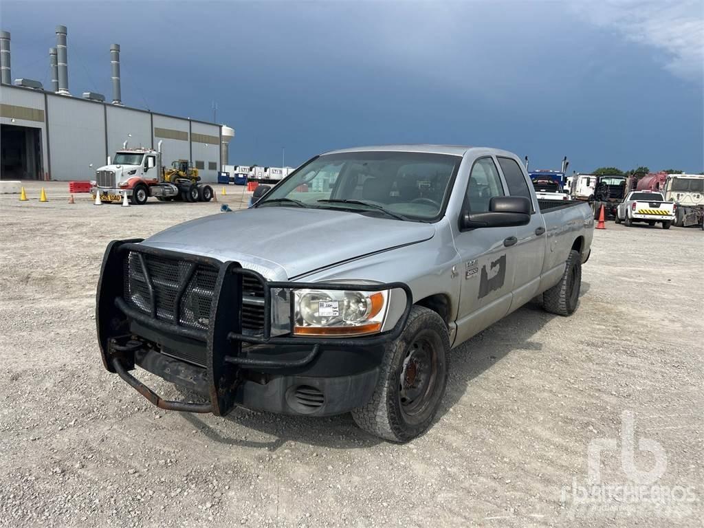Dodge RAM 2500 Pickup Trucks