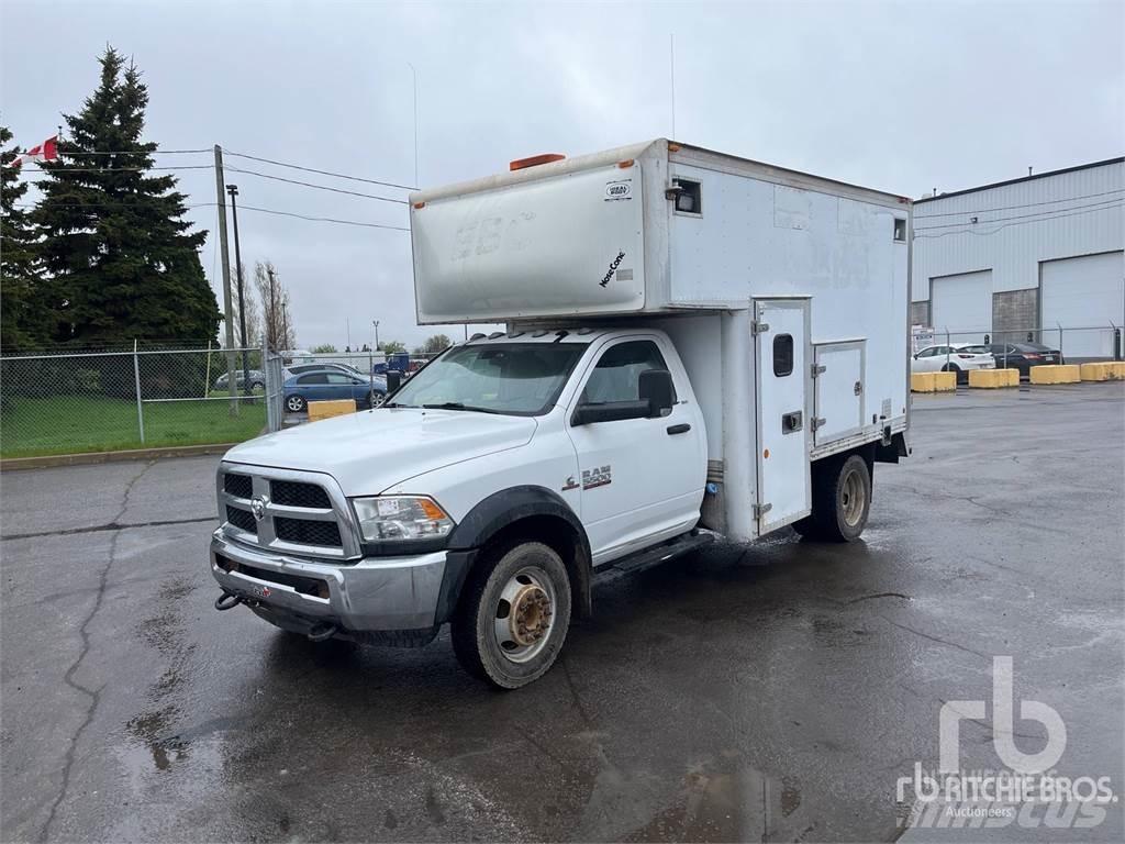 Dodge RAM 5500 Work Trucks / Municipal