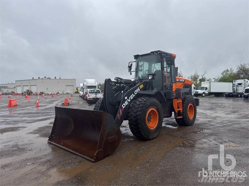 Doosan DL220-7 Wheel Loaders