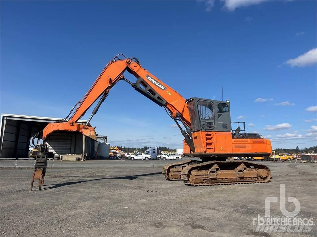 Doosan DX380LL Knuckleboom loaders