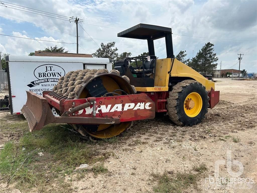 Dynapac CA252PD Landfill compactors