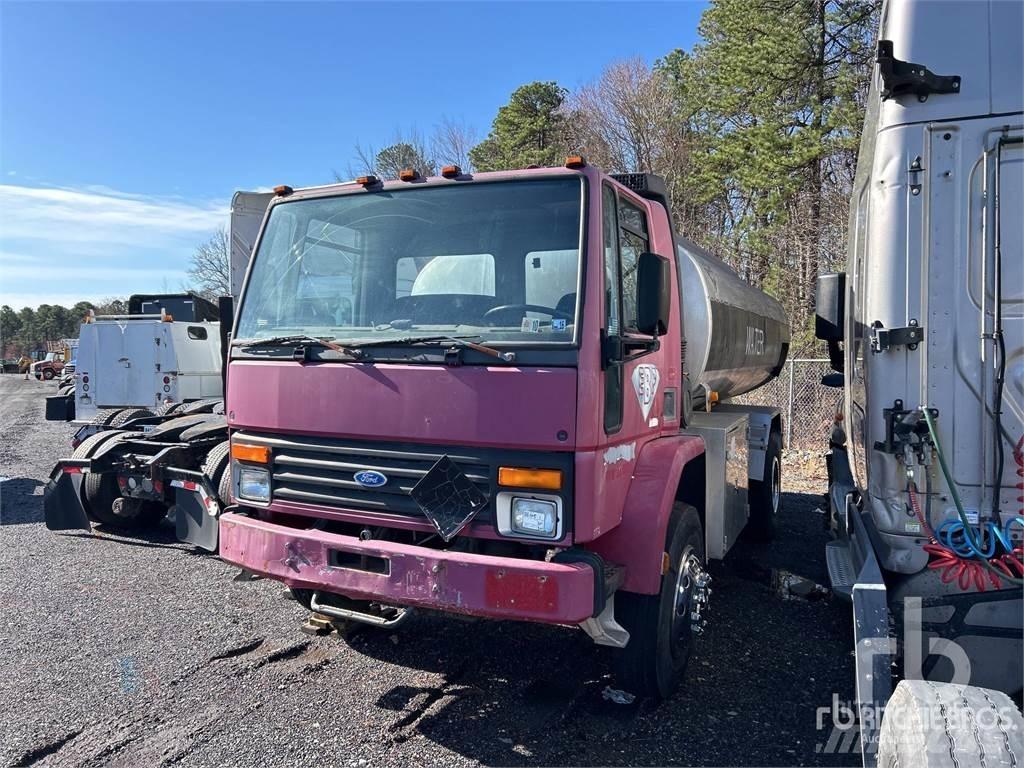 Ford CF8000 Water Tankers