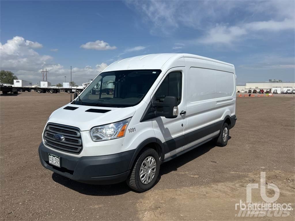 Ford E-350 Reefer Trucks