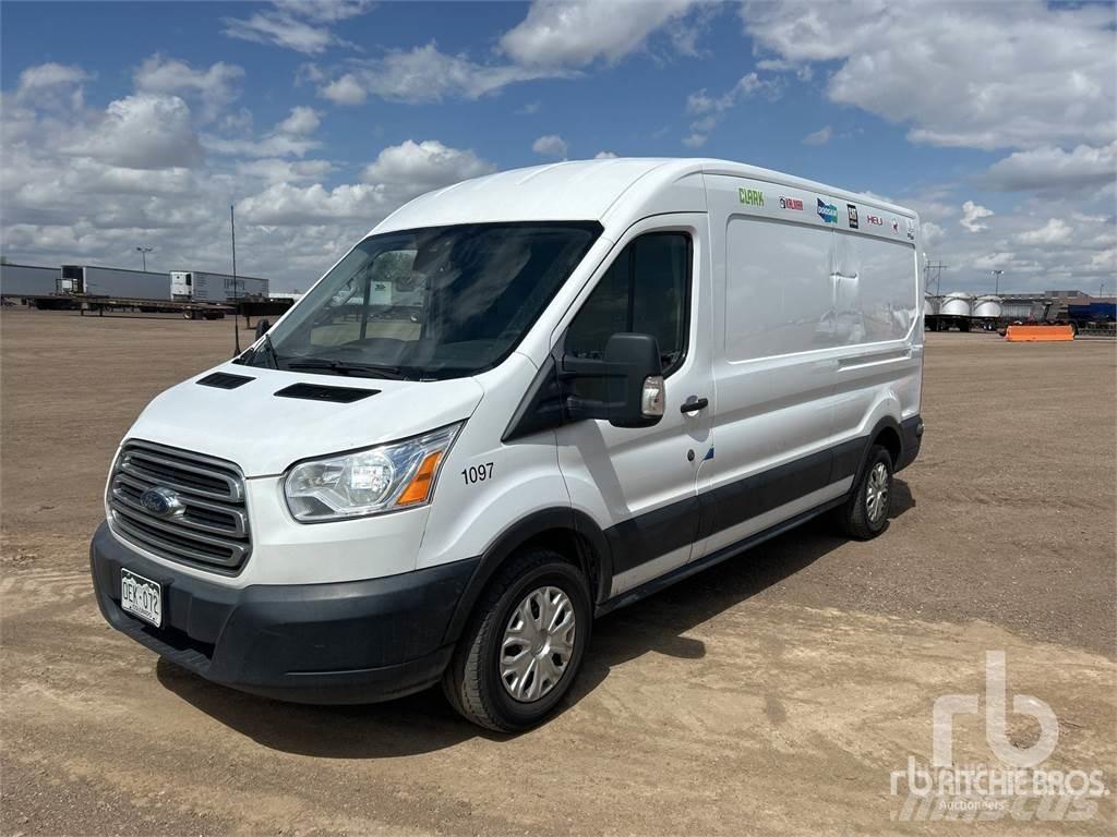 Ford E-350 Reefer Trucks