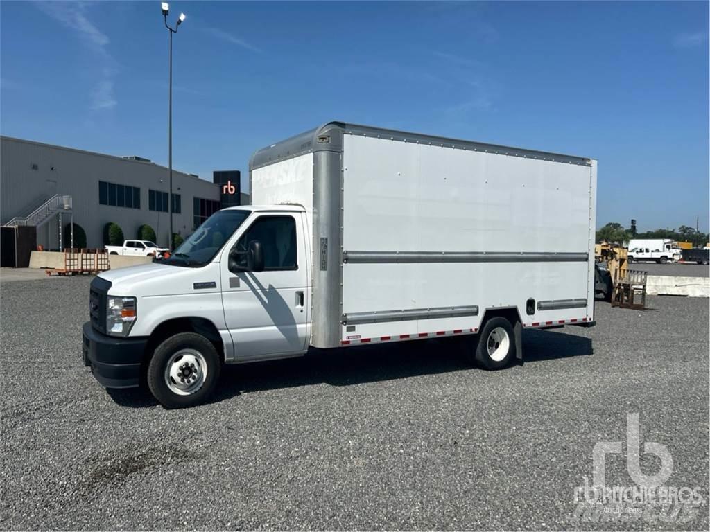 Ford E-350 Panel vans