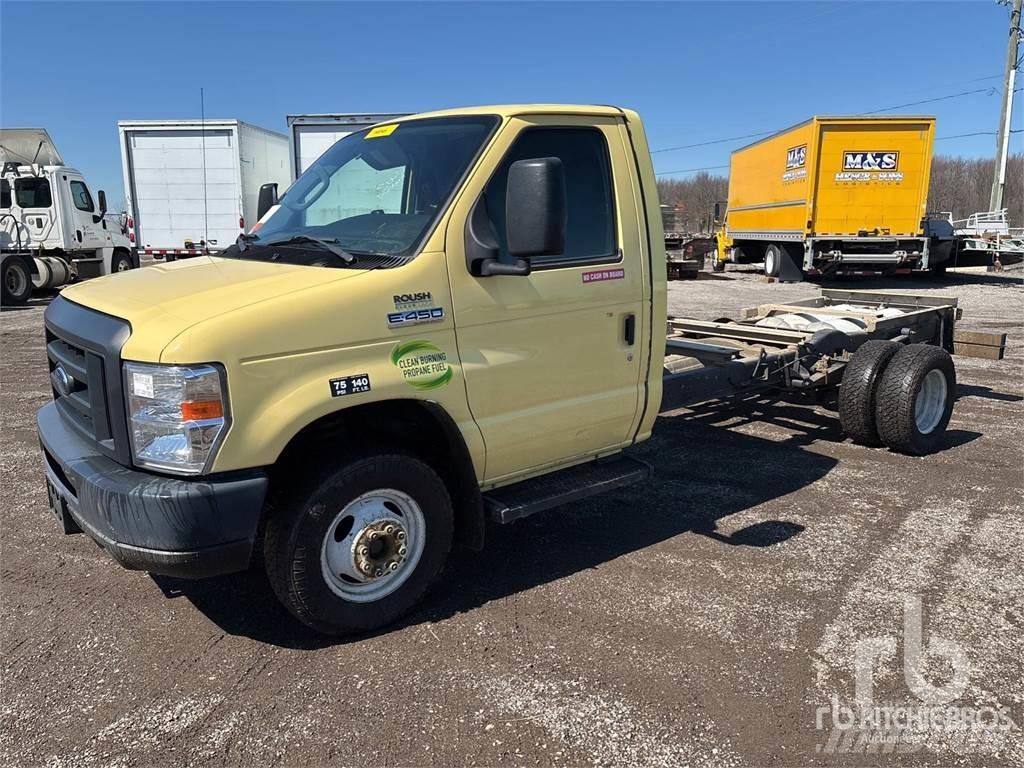 Ford E-450 Cab & Chassis Trucks