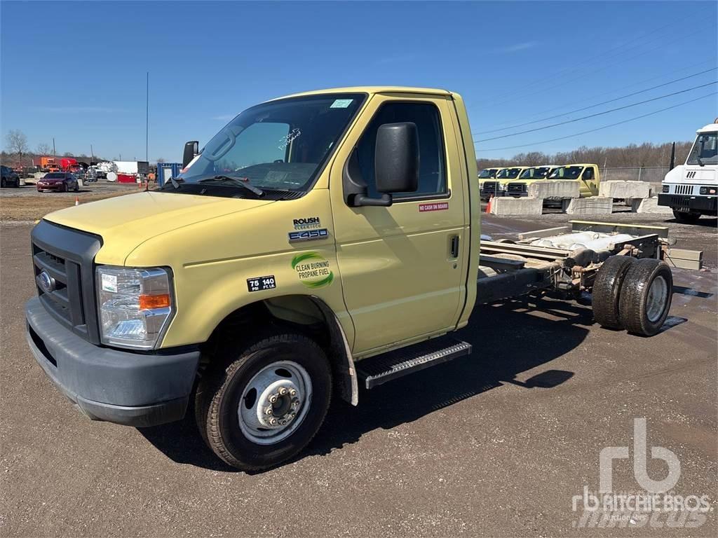 Ford E-450 Cab & Chassis Trucks