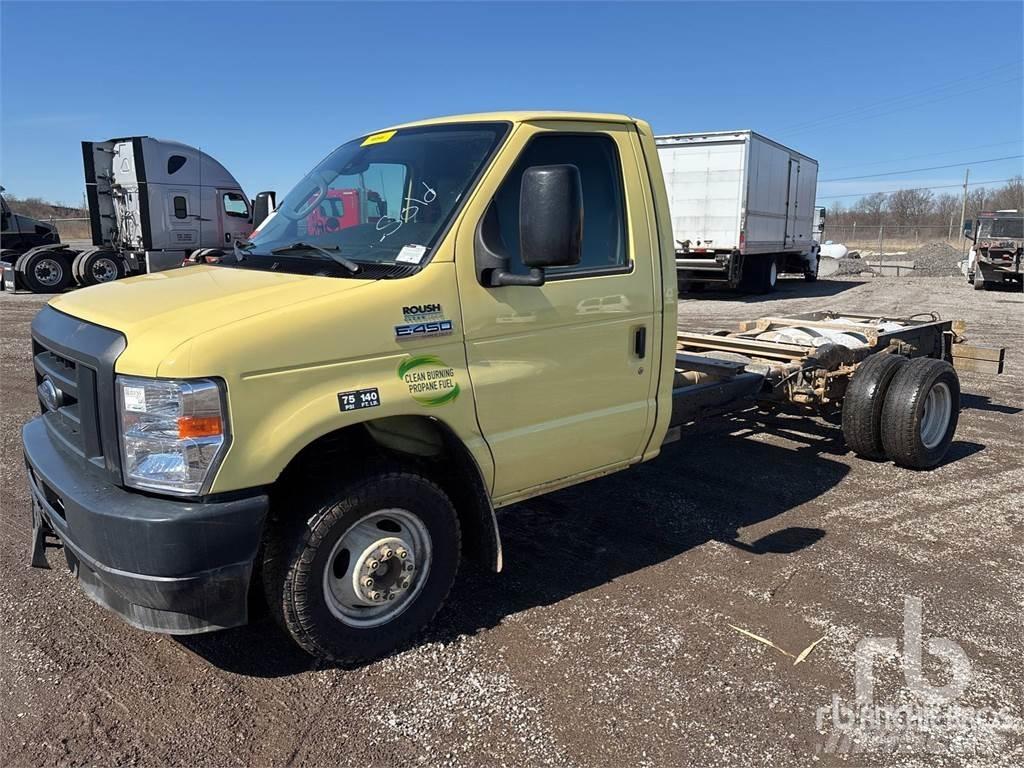 Ford E-450 Cab & Chassis Trucks