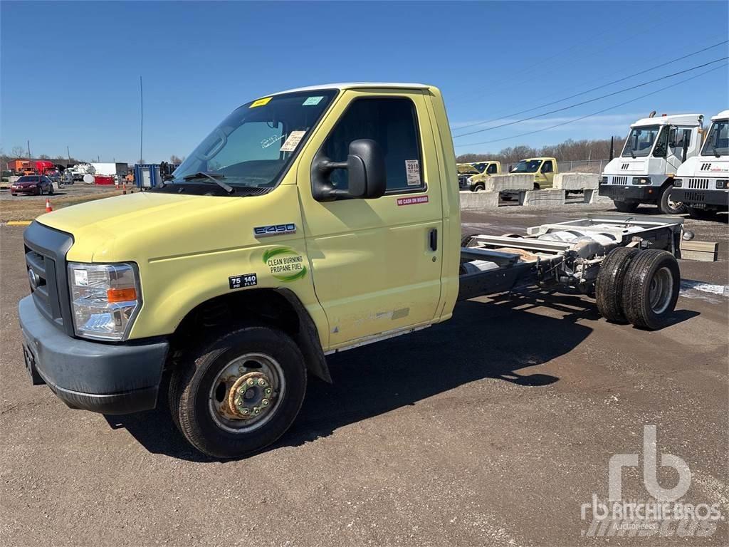 Ford E-450 Cab & Chassis Trucks