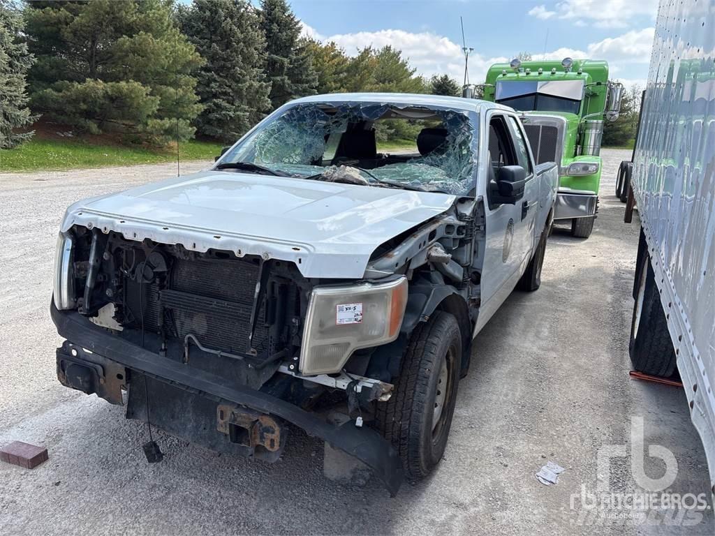 Ford F-150 Pickup Trucks