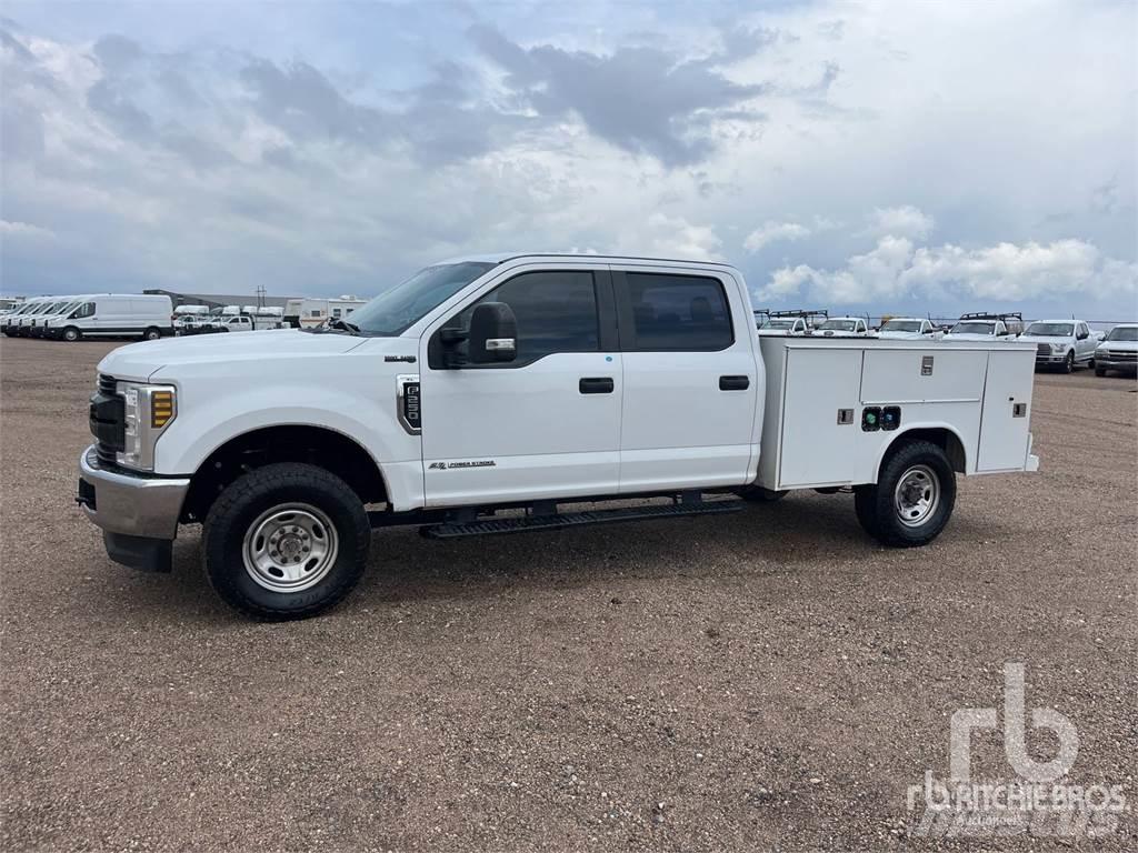 Ford F-250 Work Trucks / Municipal