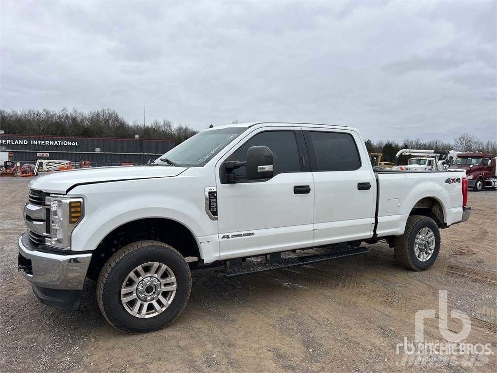 Ford F-250 Pickup Trucks