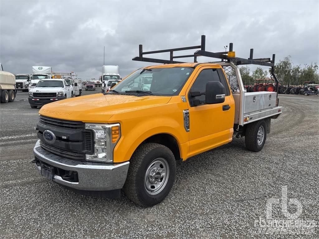 Ford F-250 Flatbed Trucks