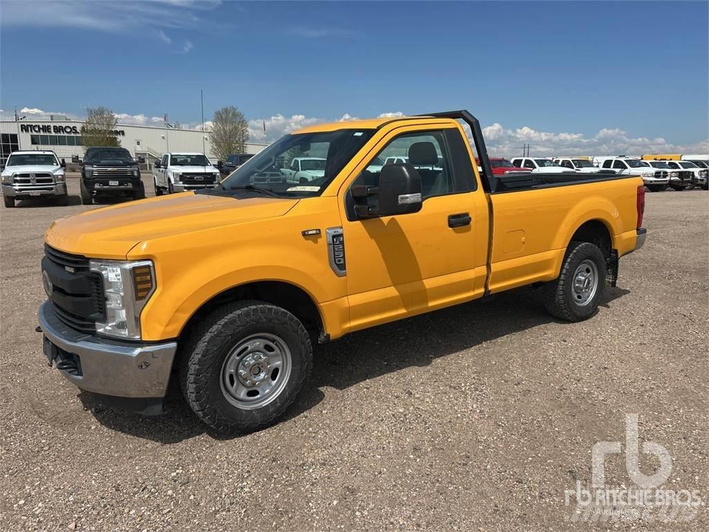Ford F-250 Pickup Trucks