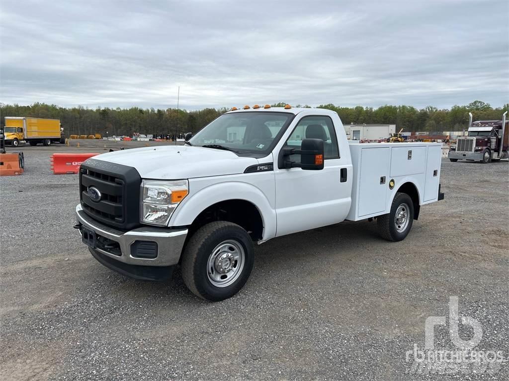 Ford F-250 Work Trucks / Municipal