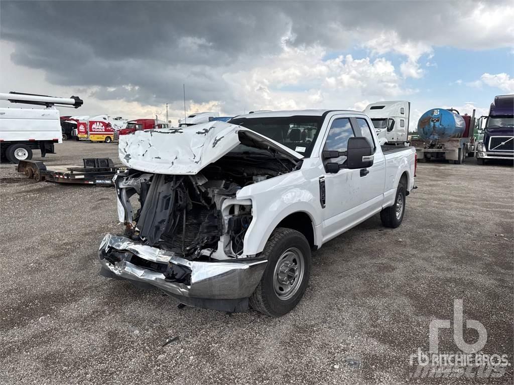 Ford F-250 Pickup Trucks