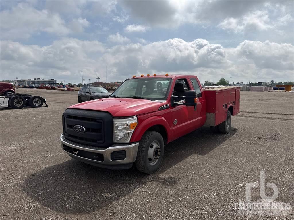 Ford F-350 Work Trucks / Municipal