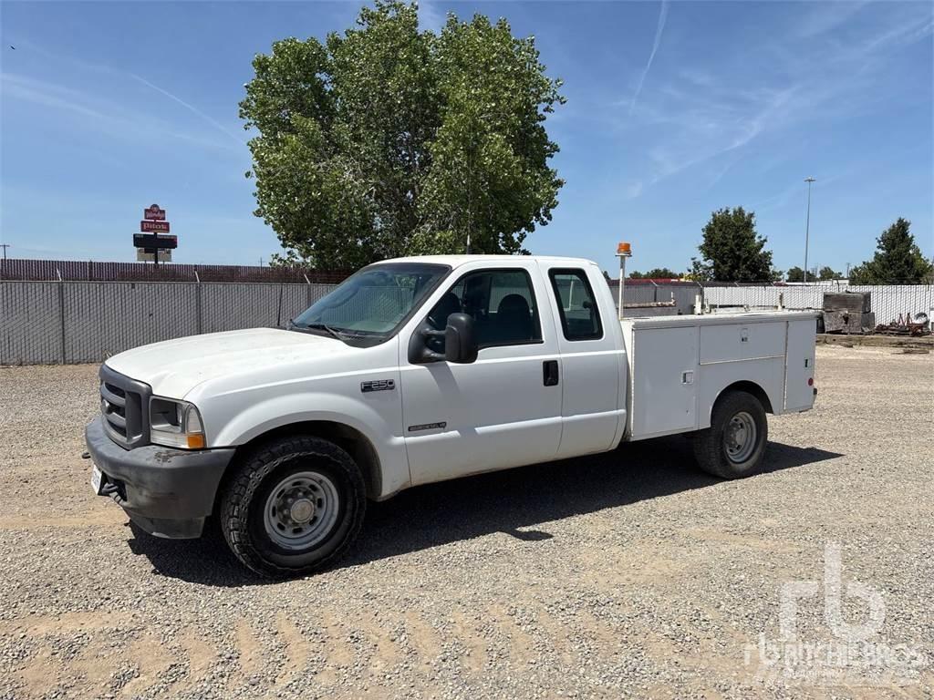 Ford F-350 Work Trucks / Municipal